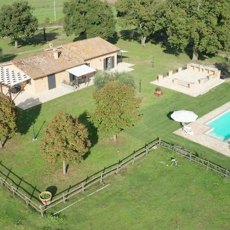 Agriturismo La Ghiga Nepi ภายนอก รูปภาพ
